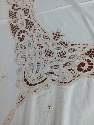 Tondo ricamato a mano diametro 165 cm