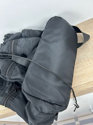 Mochila Negra Multibolsillos Portátil