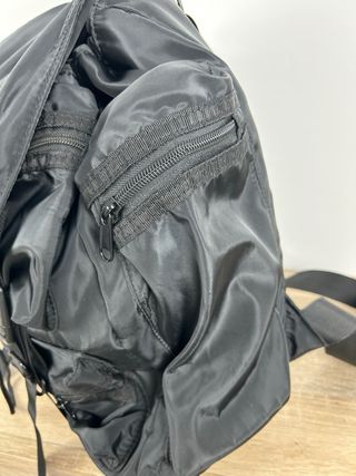 Mochila Negra Multibolsillos Portátil