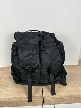 Mochila Negra Multibolsillos Portátil