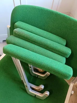 Set 2 sedie Castelli DSC 106 anni 80 con braccioli