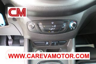 Ford Transit Courier 2021