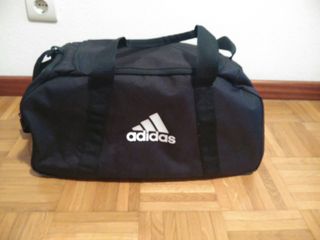 Bolsa de deporte Adidas negra