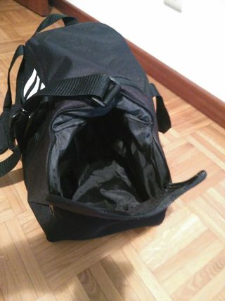 Bolsa de deporte Adidas negra