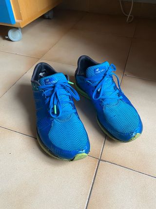 Scarpe New Balance Fuel Cell Limited Ed, taglia 42