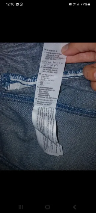 Chaqueta vaquera Hollister desgastada