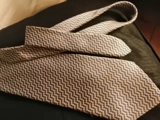 Cravatta Yves Saint Laurent Vintage Anni 80