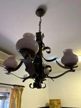 Lámpara de techo antigua forjada