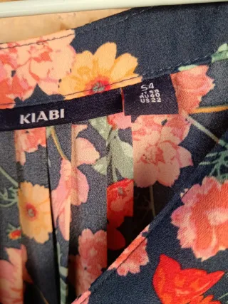 Blusa Talla Grande Floral Sin Mangas