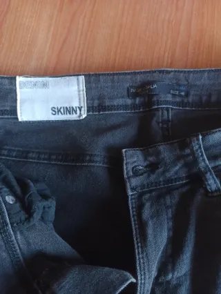 Jeans skinny neri taglia 46