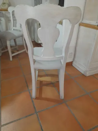 Mesa comedor y 6 sillas No envio