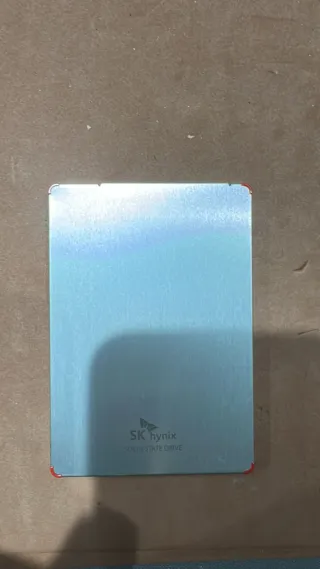 SK hynix SC300 256GB 2.5 SATA SSD Funzionante