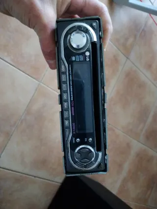Radio CD Coche LG TCH-M550R