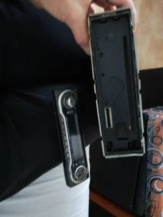 Radio CD Coche LG TCH-M550R