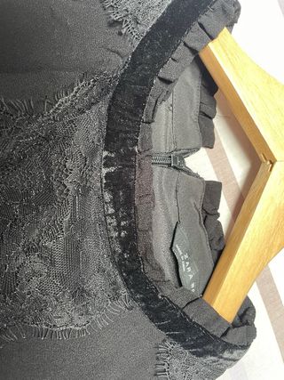 Vestido negro con encaje