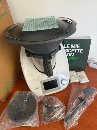 Bimby TM5 Vorwerk completo di accessori