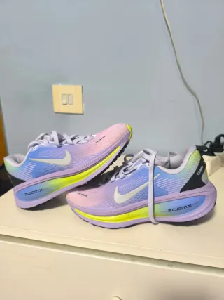 Zapatillas Nike bomero 18 Mujer Morado Amari