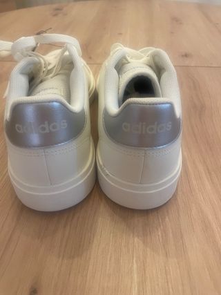 Adidas Grand Court Base 2.0 Bambas Blancas Talla 4