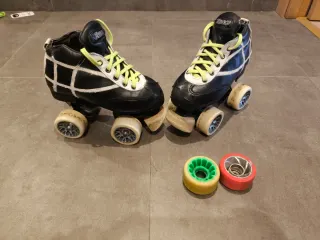 Pattini da hockey Reno T33 set completo