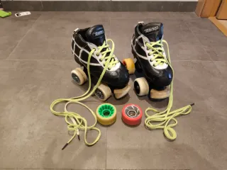 Pattini da hockey Reno T33 set completo