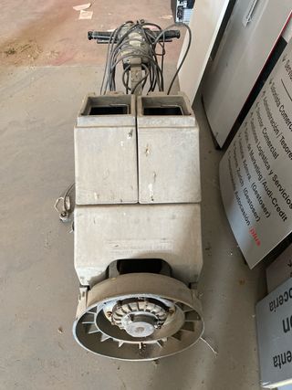 Máquina Limpieza Suelo Industrial