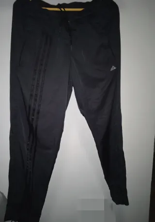 Pantalón Adidas Negro