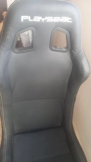 Playseat + Volante Logitech G29 + Cambio en H