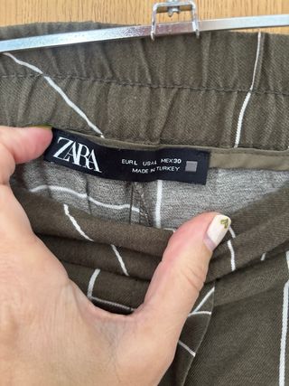 Pantalón ancho estampado geométrico