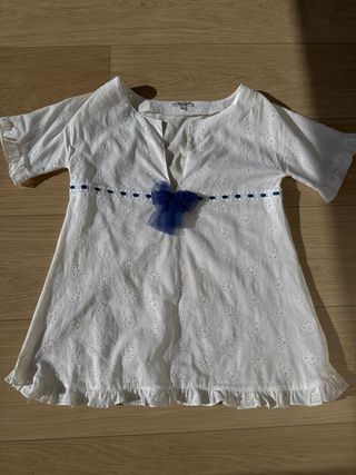 Caftán niña blanco con lazo azul