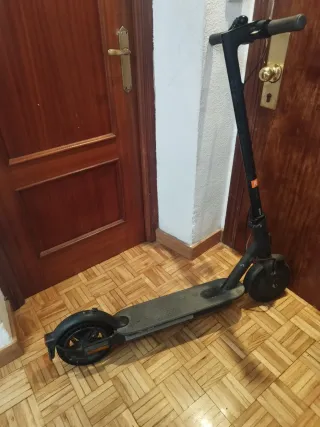 2 Patinetes Eléctricos Xiaomi y Ninebot