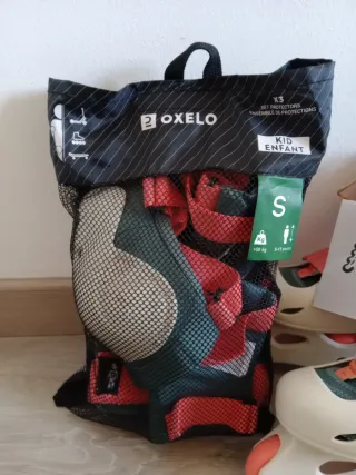Patines Oxelo Talla 32-34 + Protecciones