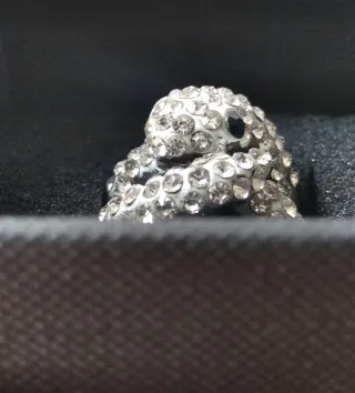 Anillo serpiente brillante ajustable plata