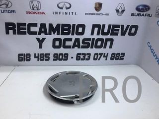 Tapacubo suelto peugeot r14