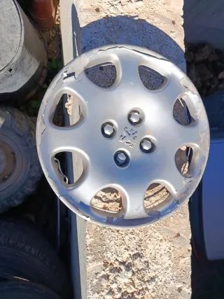Tapacubos Peugeot 406