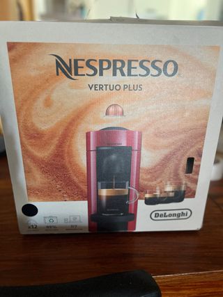 Nespresso Vertuo Plus Cafetera, depósito nuevo.