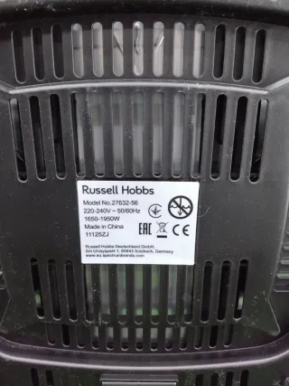 Freidora de aire Russell Hobbs 8,3L