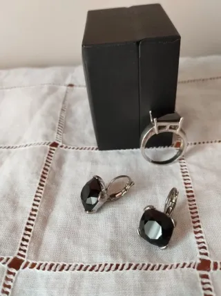 Sortija y pendientes plata espinela negra