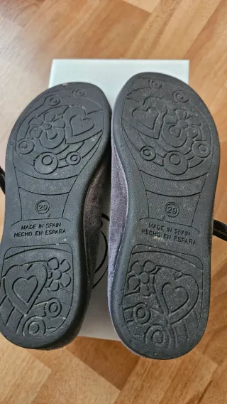 Merceditas terciopelo niña gris T29