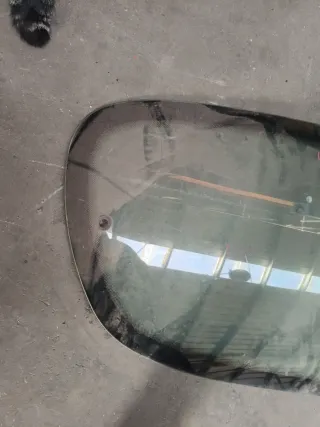 Luna trasera derecha Peugeot 206 2.0 HDI 3P