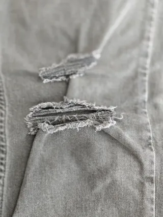 Pantalón vaquero Hollister verde desgastado