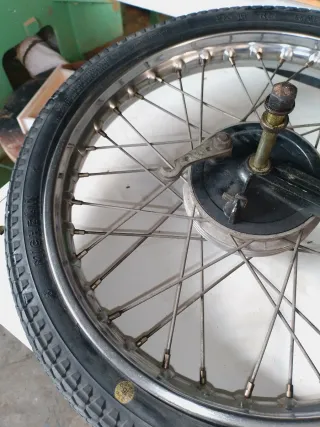 Llanta Delantera Derbi Variant Mundial 16