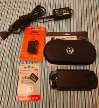 PSP Negra + 3000 Juegos