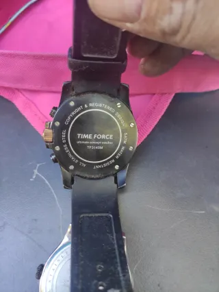 Reloj Festina Cronógrafo Negro y Plateado