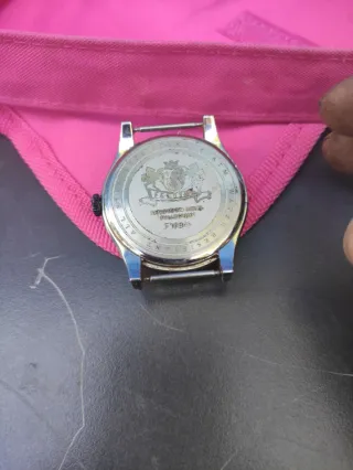 Reloj Festina Cronógrafo Negro y Plateado