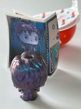 Kinder Sorpresa Stranger Things Steve Revés