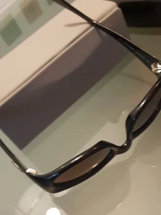 Gafas de sol Gucci negras