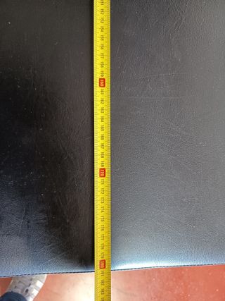 Camilla de masaje negra.