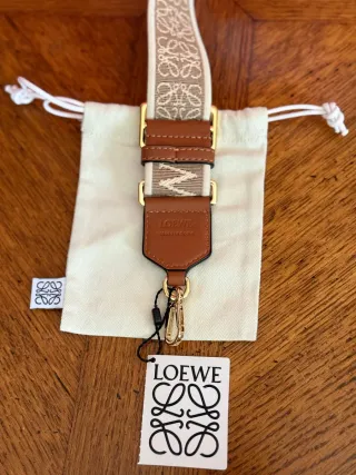 Bandolera en piel de ternera y jacquard