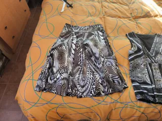 Conjunto Falda y Blusa Corte Inglés