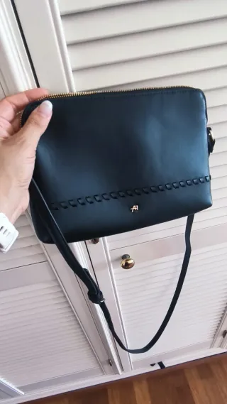 Bolso Anna Field negro con cremallera